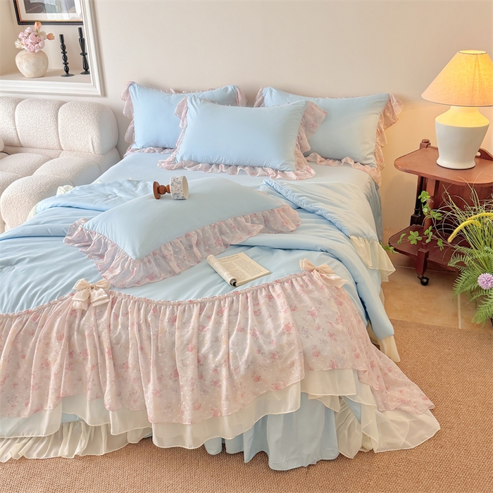 91家纺网 家纺一手货源 找家纺 富盛家纺 2026新款雪纺蕾丝刺绣法式床裙韩版夏凉被空调被夏被四件套 夏被四件套—浪漫主义（蓝）