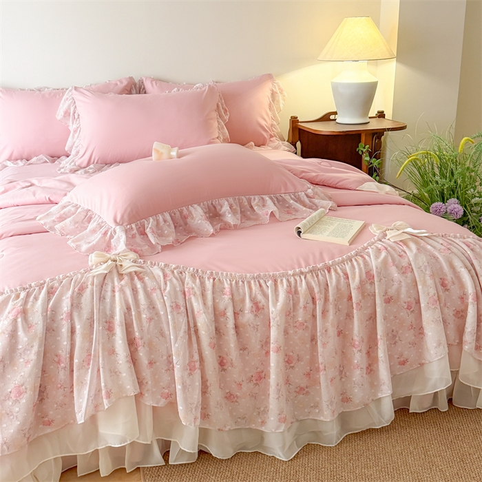 91家纺网 家纺一手货源 找家纺 富盛家纺 2026新款雪纺蕾丝刺绣法式床裙韩版夏凉被空调被夏被四件套 夏被四件套—浪漫主义（豆沙）