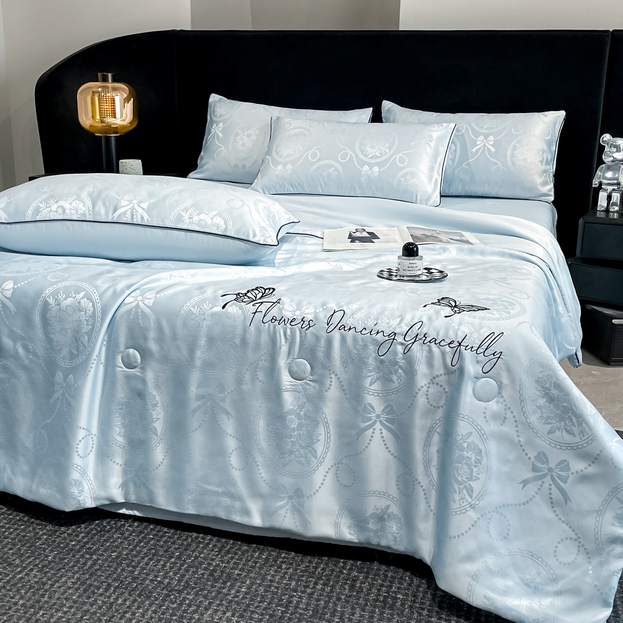 91家纺网 家纺一手货源 找家纺 慕澄家纺 2026新款水洗真丝天丝提花刺绣夏凉被空调被夏被四件套-蝶影 蝶影-冰蓝