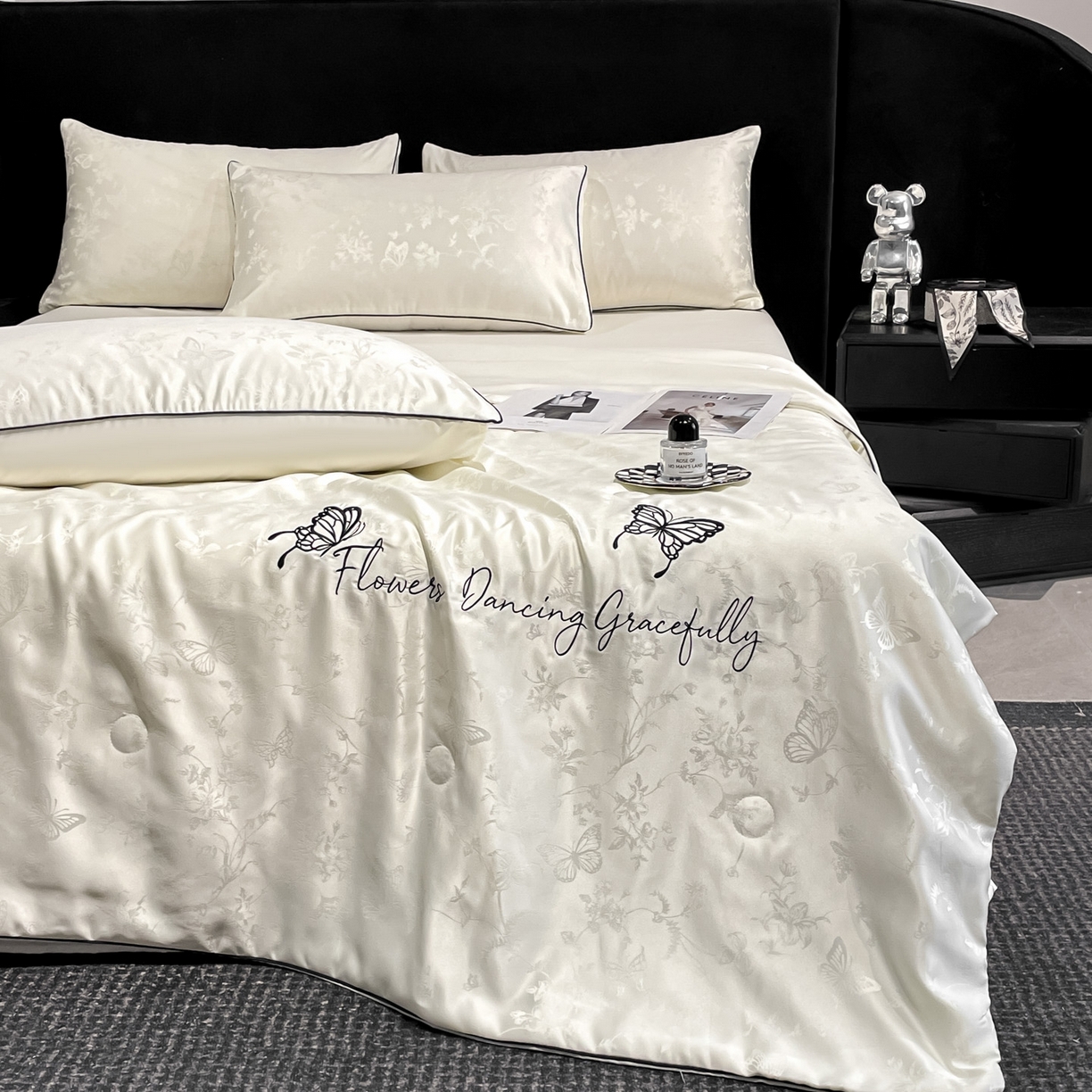 91家纺网 家纺一手货源 找家纺 慕澄家纺 2026新款水洗真丝天丝提花刺绣夏凉被空调被夏被四件套-蝶影 蝶影-霜白