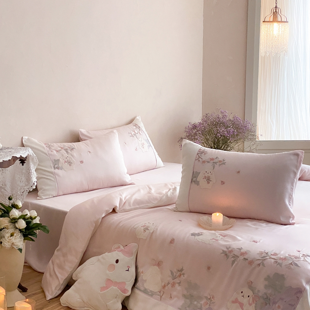 91家纺网 家纺一手货源 找家纺 （总）莎臣豹 2026新款莱赛尔天丝贴布绣四件套樱花树下