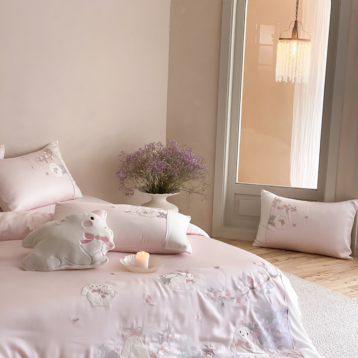 91家纺网 家纺一手货源 找家纺 （总）莎臣豹 2026新款莱赛尔天丝贴布绣四件套樱花树下