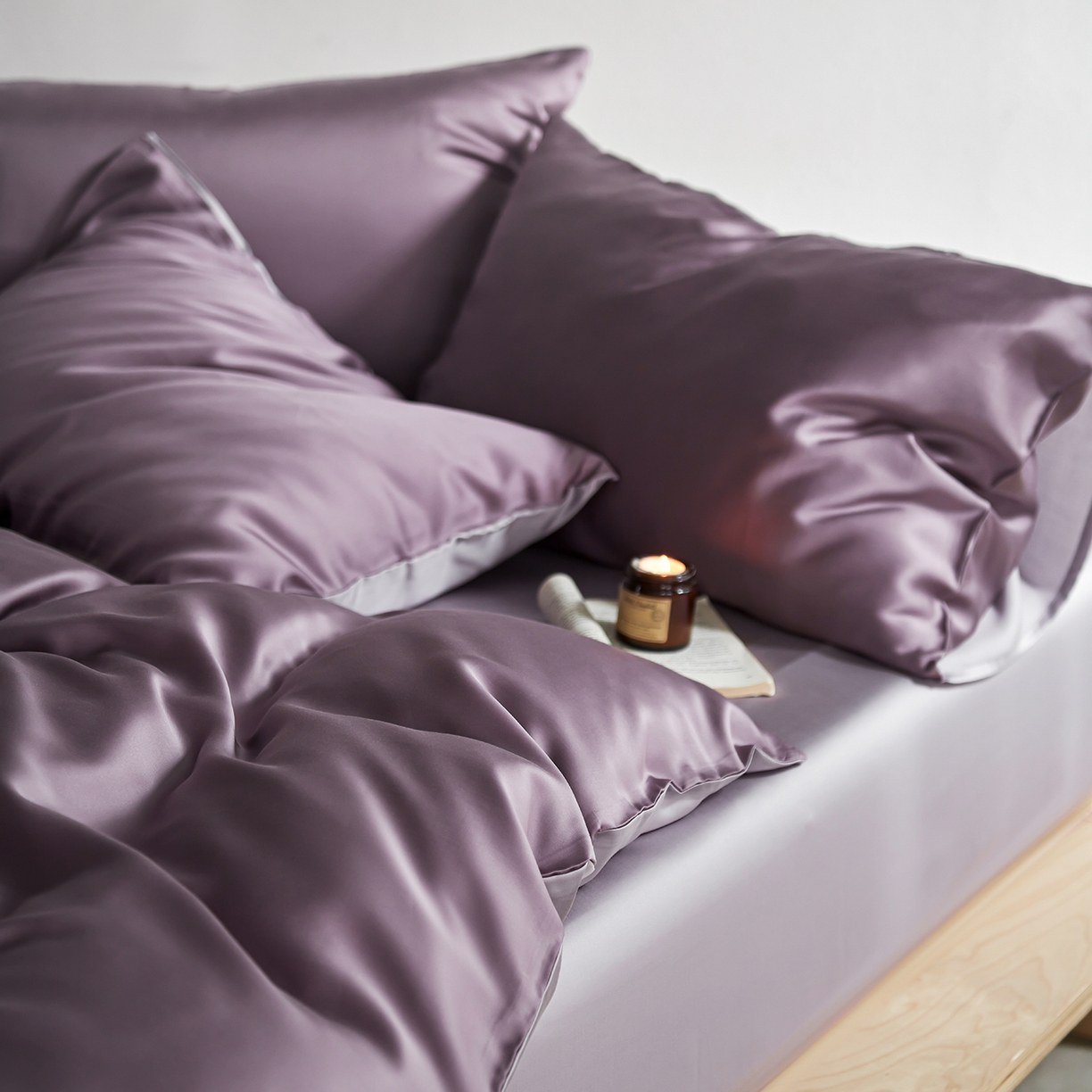 91家纺网 家纺一手货源 找家纺 轩和家居 2026新款60支奥地利兰精天丝四件套 鸢尾紫+事后清晨