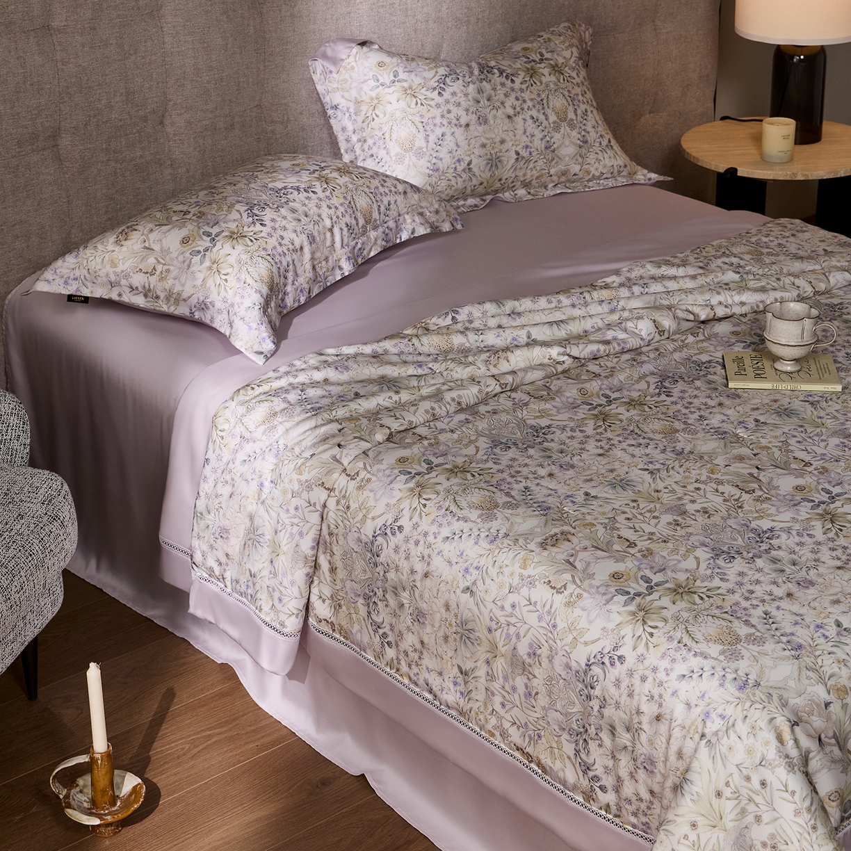 91家纺网 家纺一手货源 找家纺 丽笙被芯 2026新款兰精天丝数码印花蚕丝镂空夏被夏凉被空调被 瑞纳斯-紫