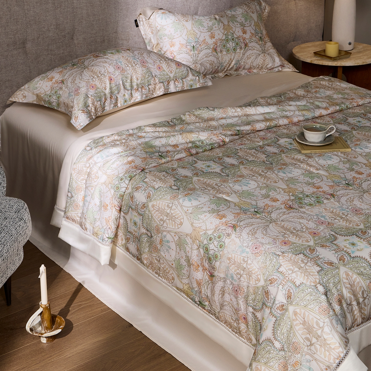 91家纺网 家纺一手货源 找家纺 丽笙被芯 2026新款兰精天丝数码印花蚕丝镂空夏被夏凉被空调被 莎布蕾