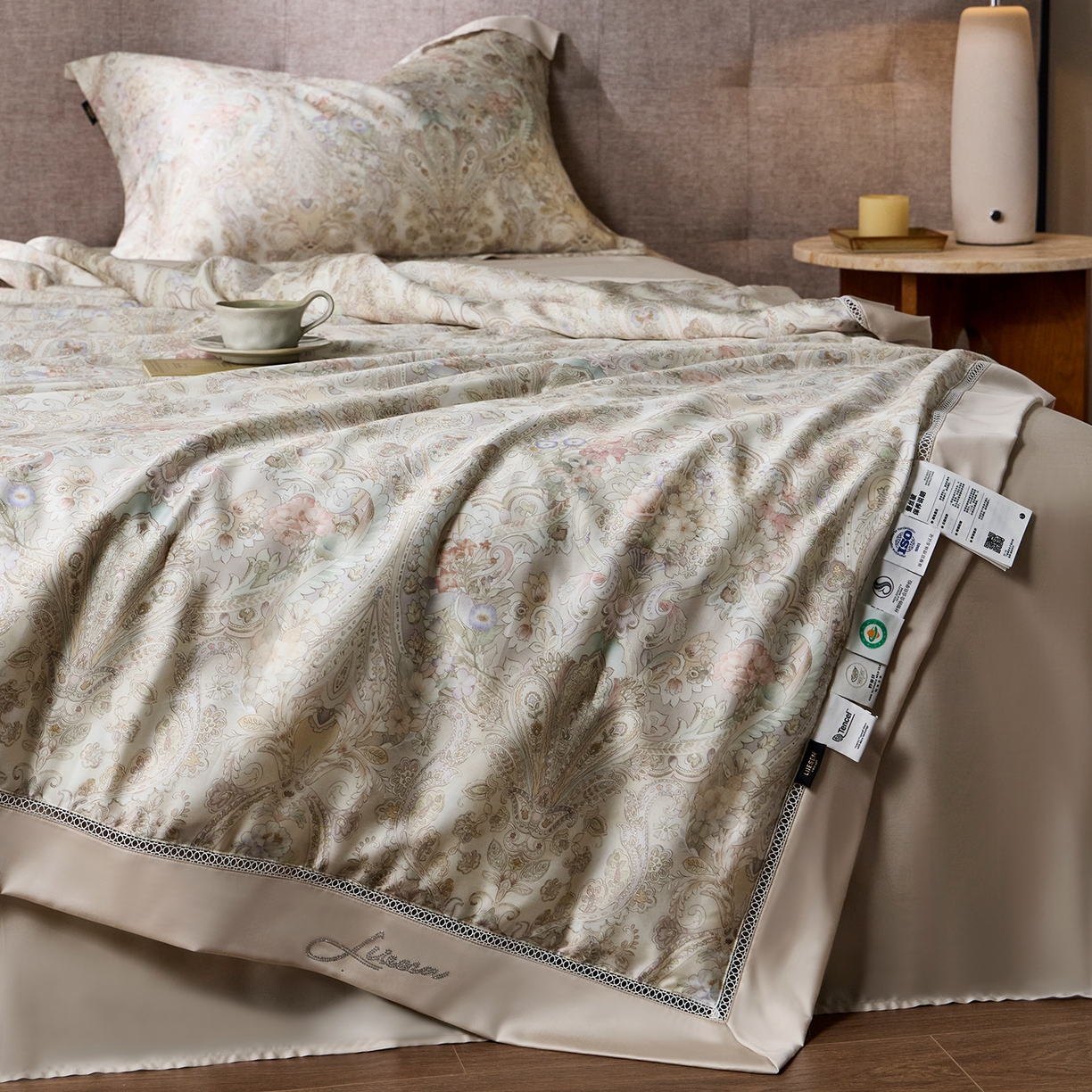 91家纺网 家纺一手货源 找家纺 丽笙被芯 2026新款兰精天丝数码印花蚕丝镂空夏被夏凉被空调被 奥瑞莉-绿