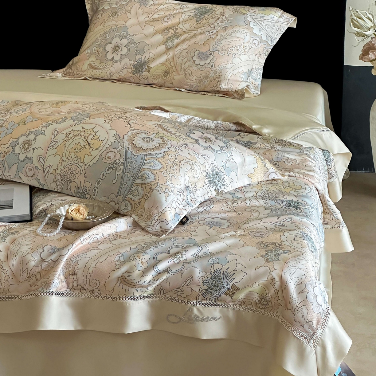 91家纺网 家纺一手货源 找家纺 丽笙被芯 2026新款A类兰精天丝数码印花Naia镂空夏被夏凉被空调被-系列二 阿瑞拉