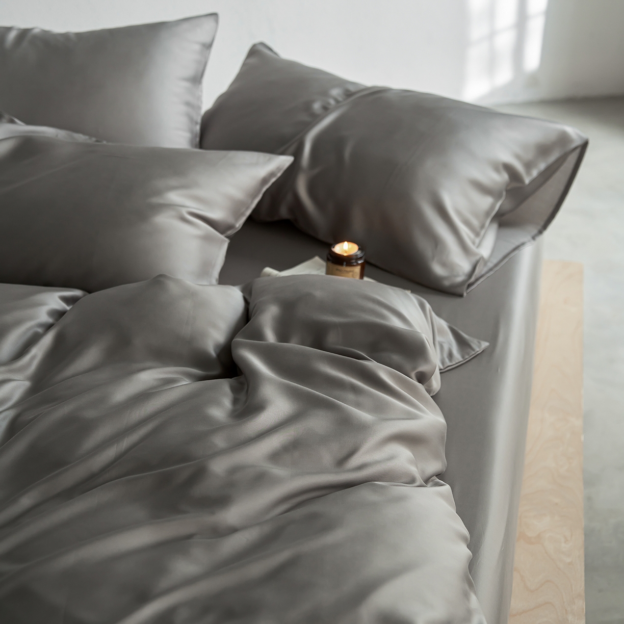 91家纺网 家纺一手货源 找家纺 轩和家居 2026新款60支奥地利兰精天丝四件套 伯爵灰