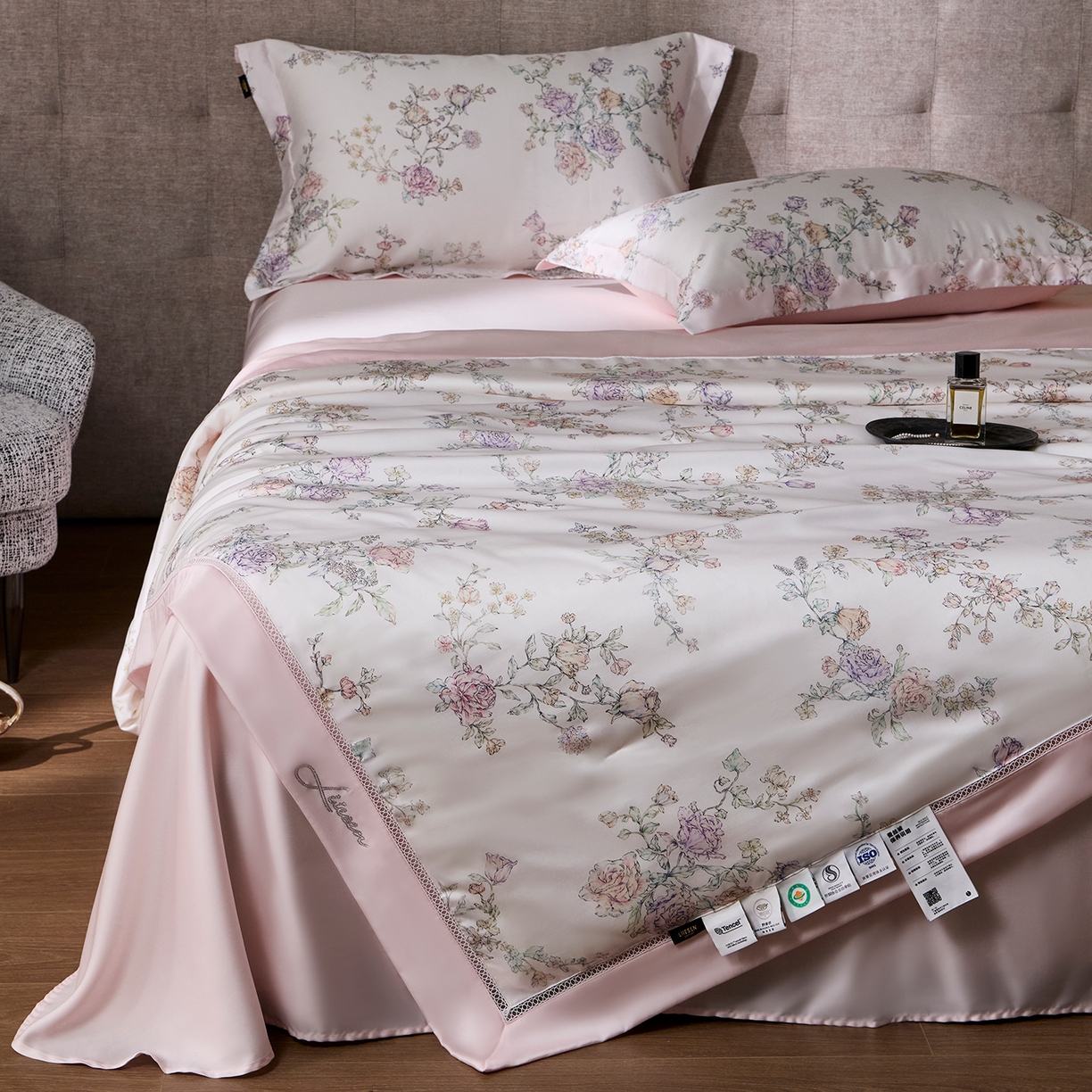 91家纺网 家纺一手货源 找家纺 丽笙被芯 2026新款兰精天丝数码印花蚕丝镂空夏被夏凉被空调被 弗洛伊德