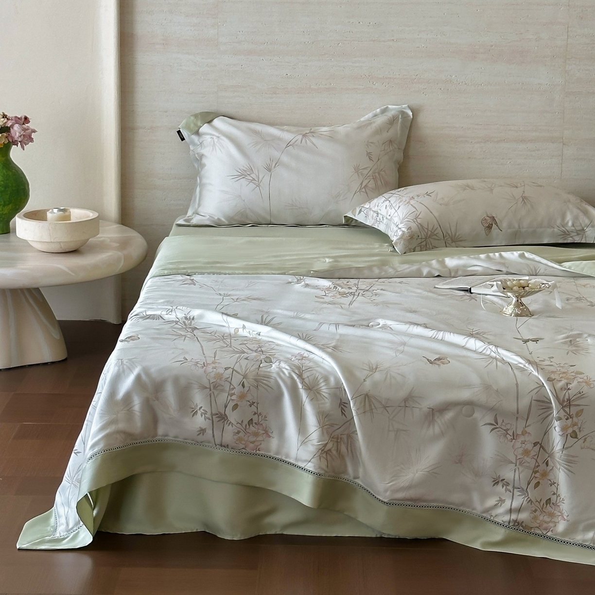 91家纺网 家纺一手货源 找家纺 丽笙被芯 2026新款A类兰精天丝数码印花Naia镂空夏被夏凉被空调被-系列二 春林竹晚