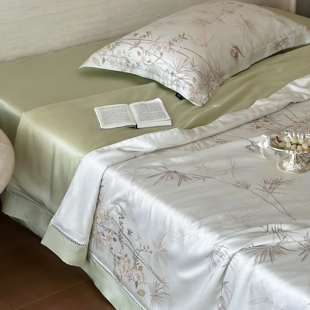 91家纺网 家纺一手货源 找家纺 丽笙被芯 2026新款A类兰精天丝数码印花Naia镂空夏被夏凉被空调被-系列二 春林竹晚