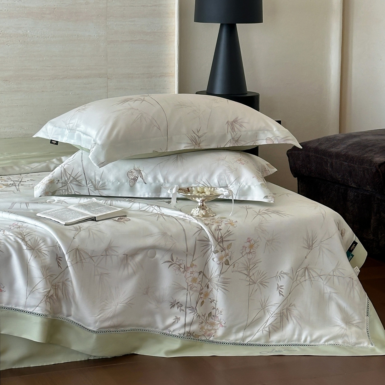 91家纺网 家纺一手货源 找家纺 丽笙被芯 2026新款A类兰精天丝数码印花Naia镂空夏被夏凉被空调被-系列二 春林竹晚