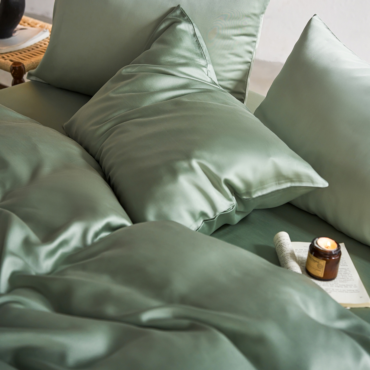 91家纺网 家纺一手货源 找家纺 轩和家居 2026新款60支奥地利兰精天丝四件套 春熙绿