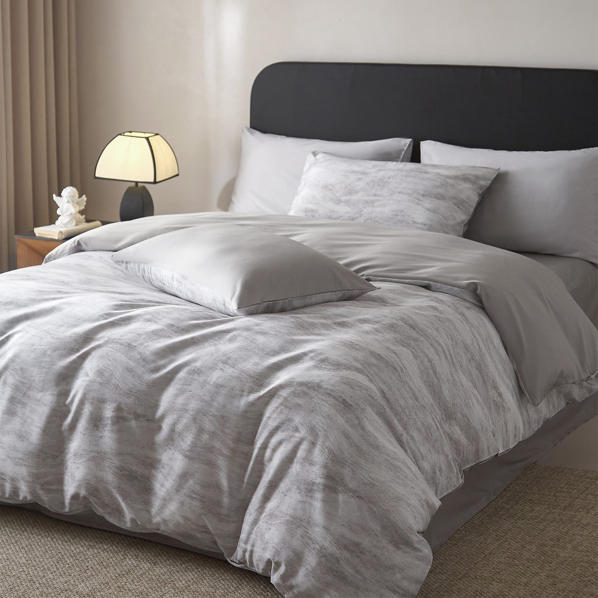 91家纺网 家纺一手货源 找家纺 ONE TWO ONE 121 【会员-20】 【控价商品】【提供买家秀】  2026新款专版数码印花100s长绒棉全棉床上用品四件套 水墨江隐-灰