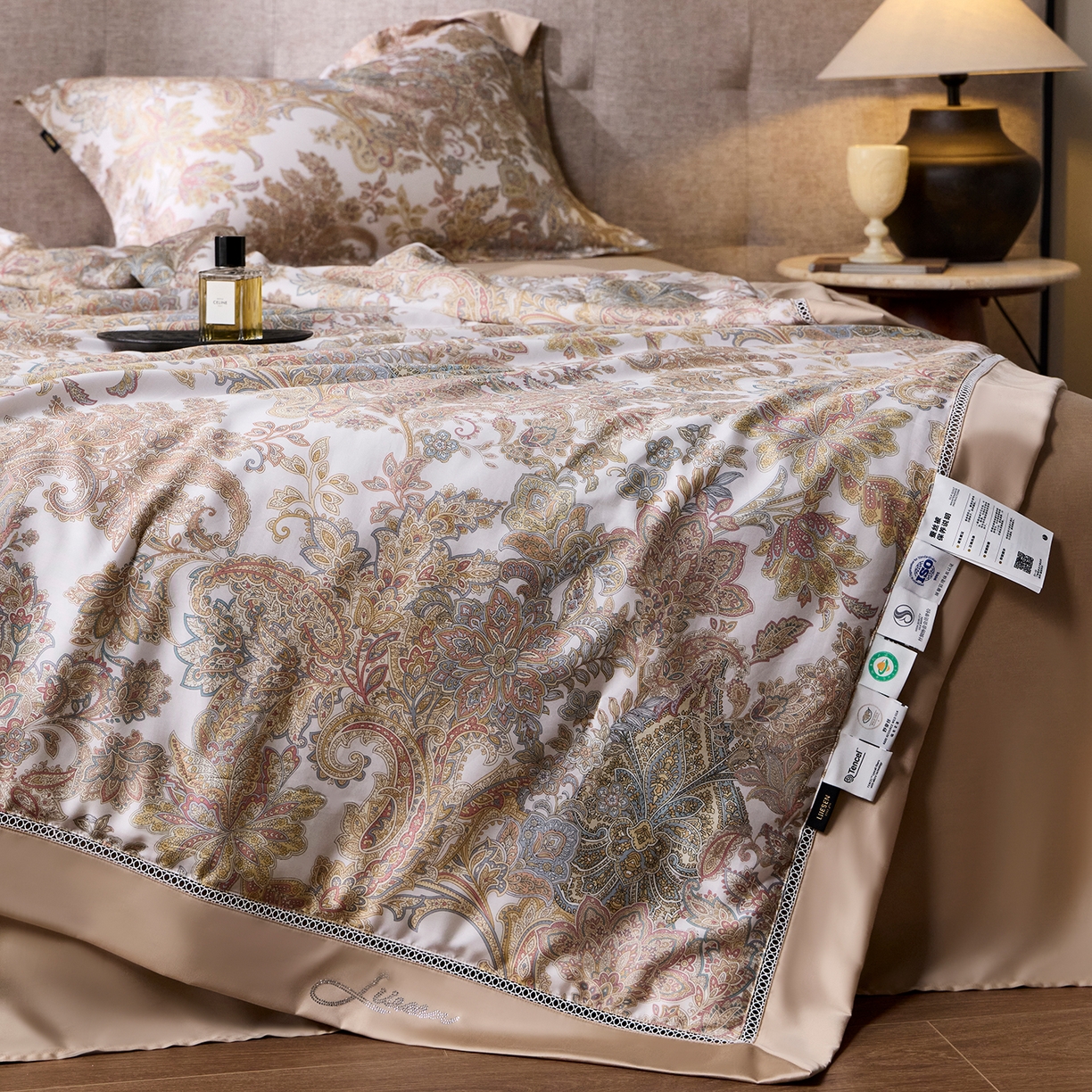 91家纺网 家纺一手货源 找家纺 丽笙被芯 2026新款兰精天丝数码印花蚕丝镂空夏被夏凉被空调被 格雷特-咖