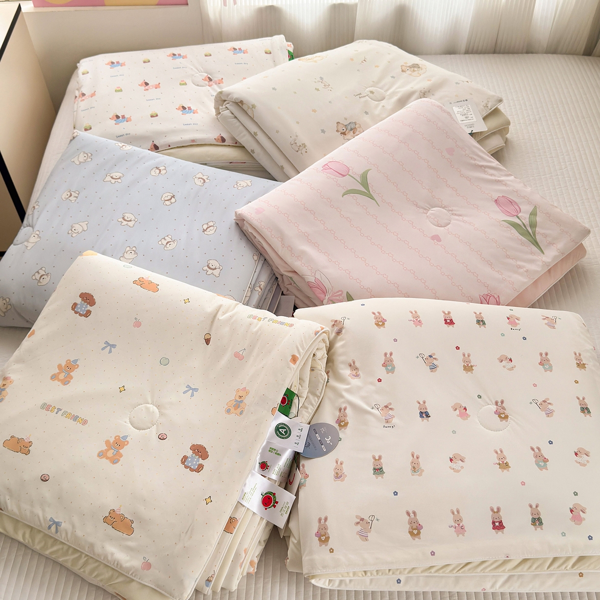 91家纺网 家纺一手货源 找家纺 亿梵家居 2026新款锦氨印花凉感夏被 组合