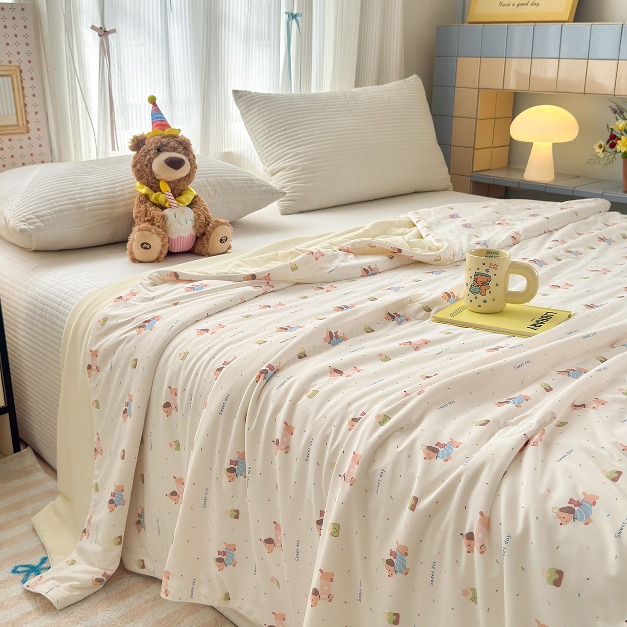 91家纺网 家纺一手货源 找家纺 亿梵家居 2026新款锦氨印花凉感夏被 俏皮小狗