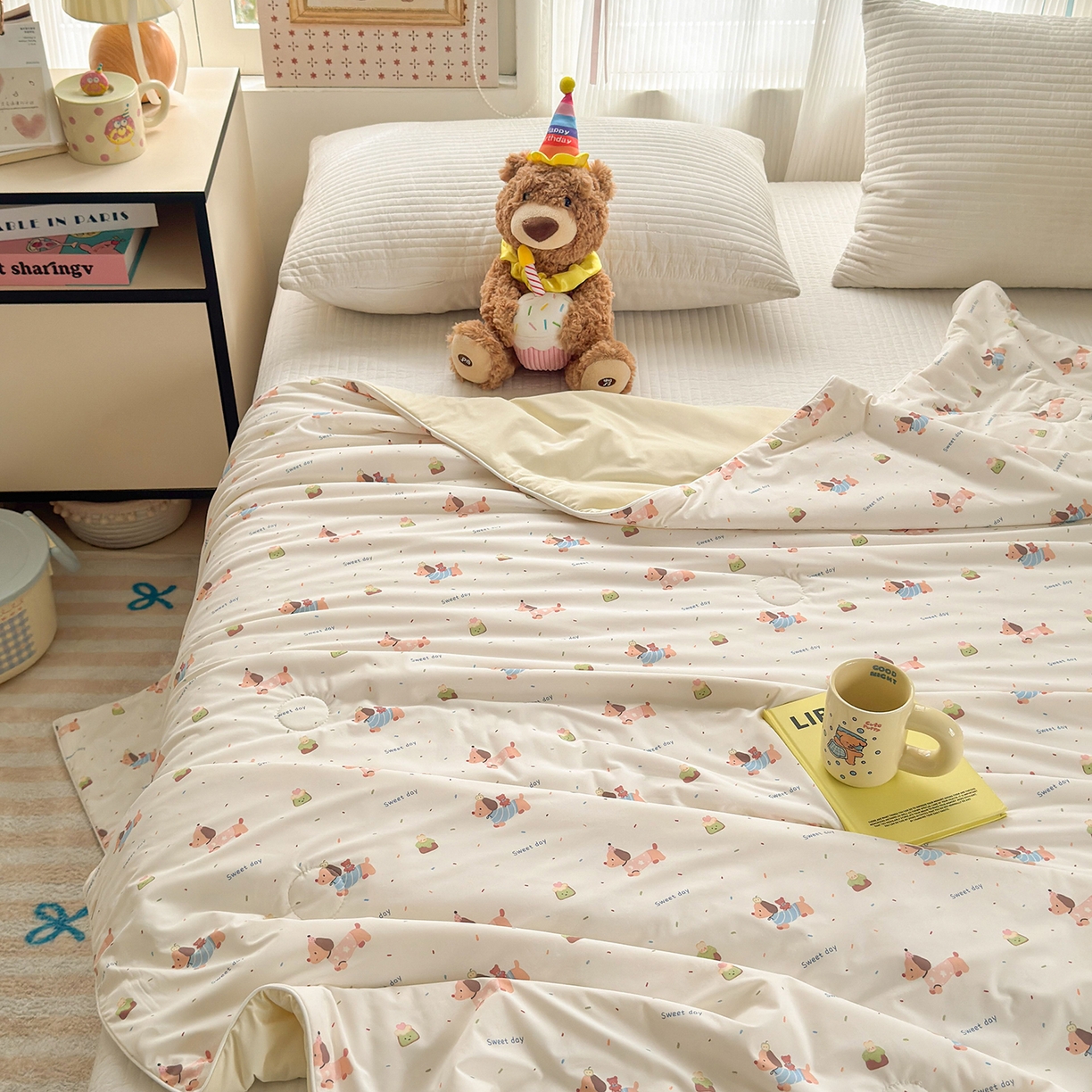 91家纺网 家纺一手货源 找家纺 亿梵家居 2026新款锦氨印花凉感夏被 俏皮小狗