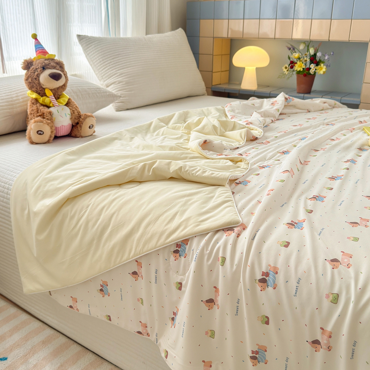 91家纺网 家纺一手货源 找家纺 亿梵家居 2026新款锦氨印花凉感夏被 俏皮小狗