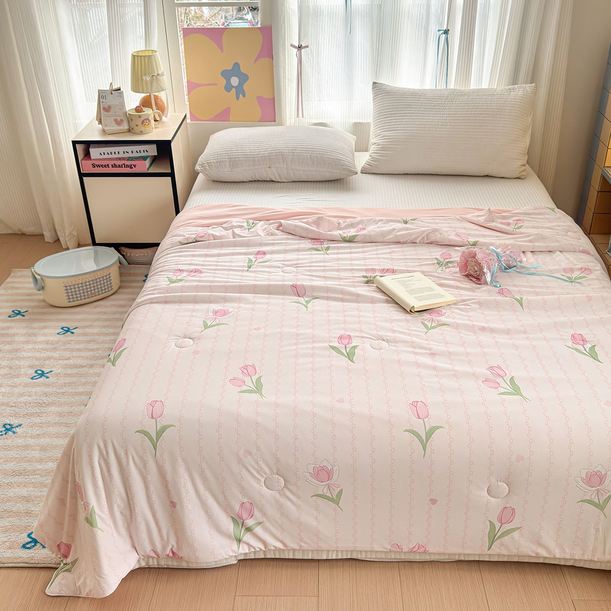 91家纺网 家纺一手货源 找家纺 亿梵家居 2026新款锦氨印花凉感夏被 盛夏-粉