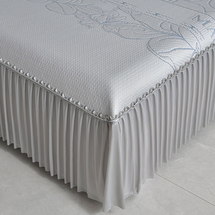 91家纺网 家纺一手货源 找家纺 2026新款PE聚乙烯中分子凉感冰感凉豆豆床裙三件套伴夏-灰