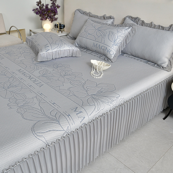 91家纺网 家纺一手货源 找家纺 2026新款PE聚乙烯中分子凉感冰感凉豆豆床裙三件套伴夏-灰