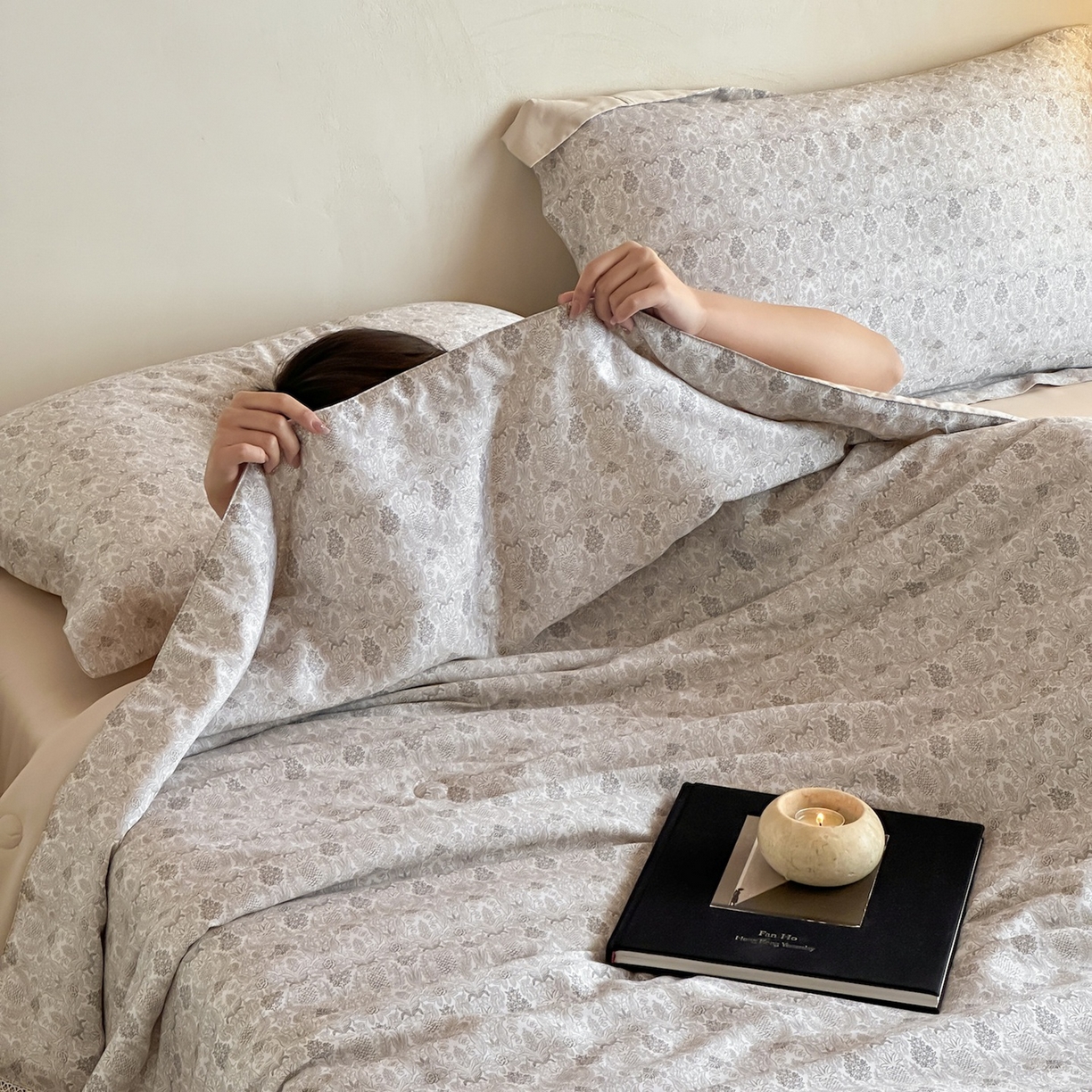 91家纺网 家纺一手货源 找家纺 丽笙被芯 2026新款A类兰精天丝数码印花Naia镂空夏被夏凉被空调被-系列二 弗里德-咖
