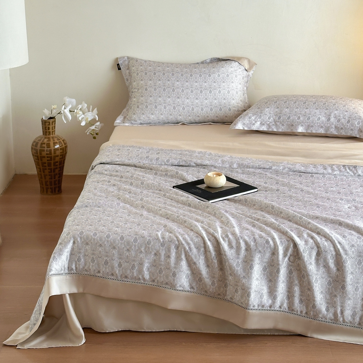 91家纺网 家纺一手货源 找家纺 丽笙被芯 2026新款A类兰精天丝数码印花Naia镂空夏被夏凉被空调被-系列二 弗里德-咖