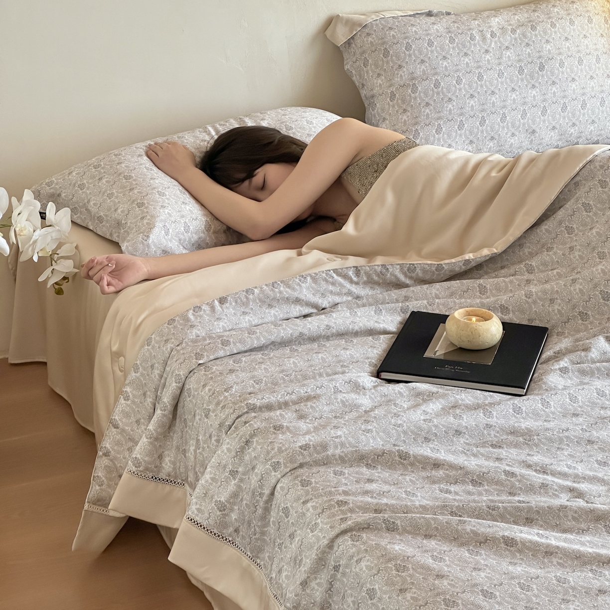 91家纺网 家纺一手货源 找家纺 丽笙被芯 2026新款A类兰精天丝数码印花Naia镂空夏被夏凉被空调被-系列二 弗里德-咖