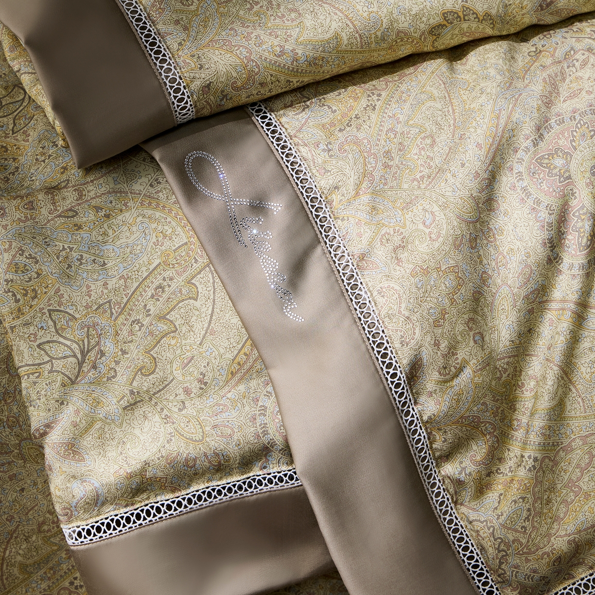 91家纺网 家纺一手货源 找家纺 丽笙被芯 2026新款兰精天丝数码印花蚕丝镂空夏被夏凉被空调被 科迪亚