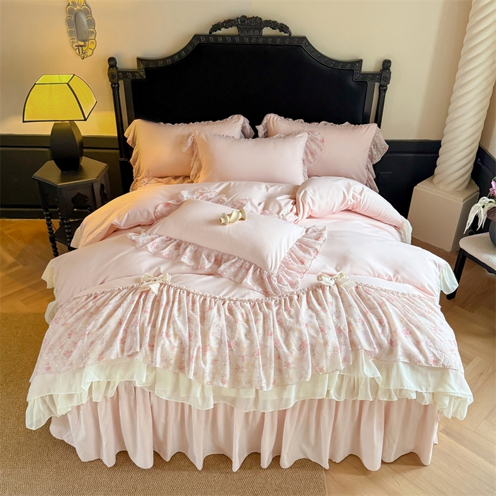 91家纺网 家纺一手货源 找家纺 富盛家纺 2026新款水洗亲肤棉雪纺蕾丝刺绣法式床裙韩版四件套 浪漫主义-粉