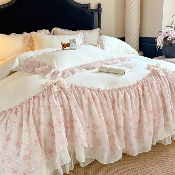 91家纺网 家纺一手货源 找家纺 富盛家纺 2026新款水洗亲肤棉雪纺蕾丝刺绣法式床裙韩版四件套 浪漫主义-米白