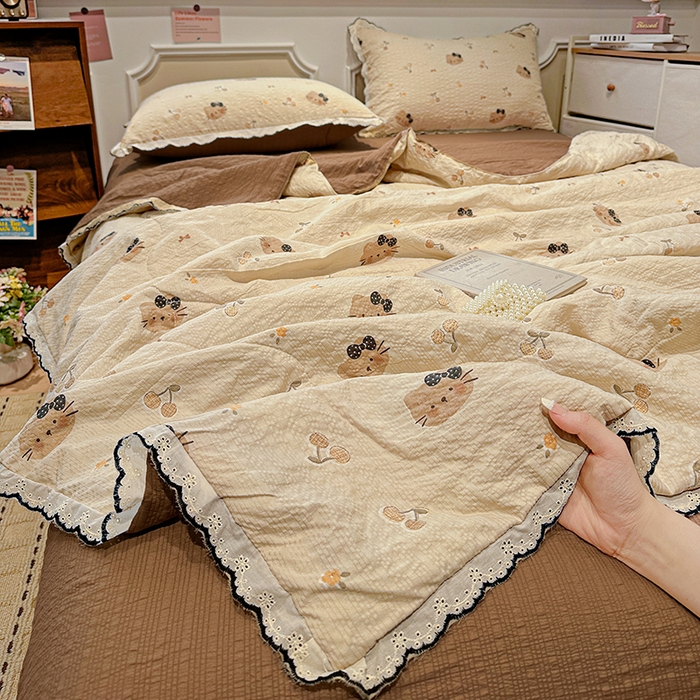 91家纺网 家纺一手货源 找家纺 （总）一比一家纺 2026新款法式花边泡芙纱夏被四件套