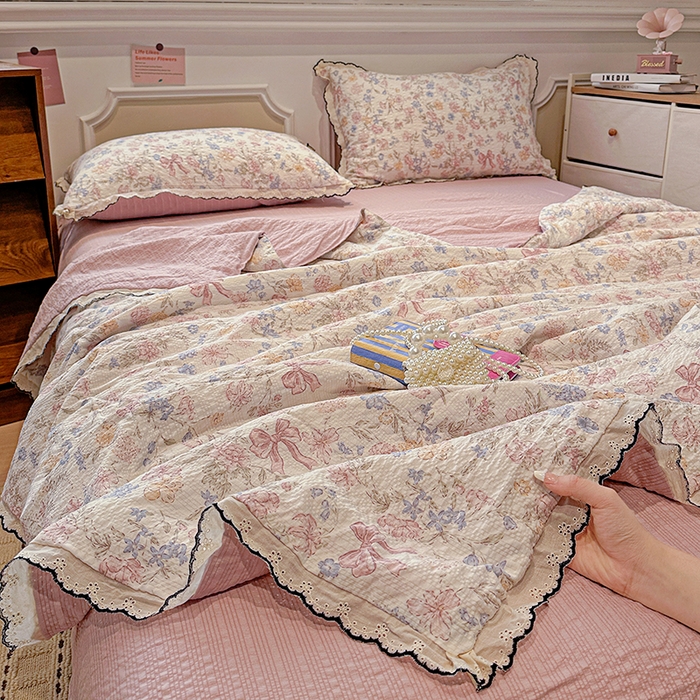 91家纺网 家纺一手货源 找家纺 （总）一比一家纺 2026新款法式花边泡芙纱夏被四件套