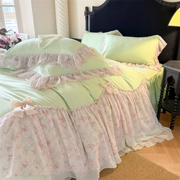 91家纺网 家纺一手货源 找家纺 富盛家纺 2026新款水洗亲肤棉雪纺蕾丝刺绣法式床裙韩版四件套 浪漫主义-绿