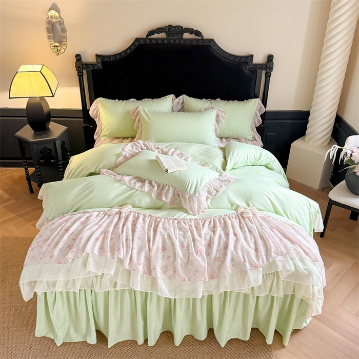 91家纺网 家纺一手货源 找家纺 富盛家纺 2026新款水洗亲肤棉雪纺蕾丝刺绣法式床裙韩版四件套 浪漫主义-绿