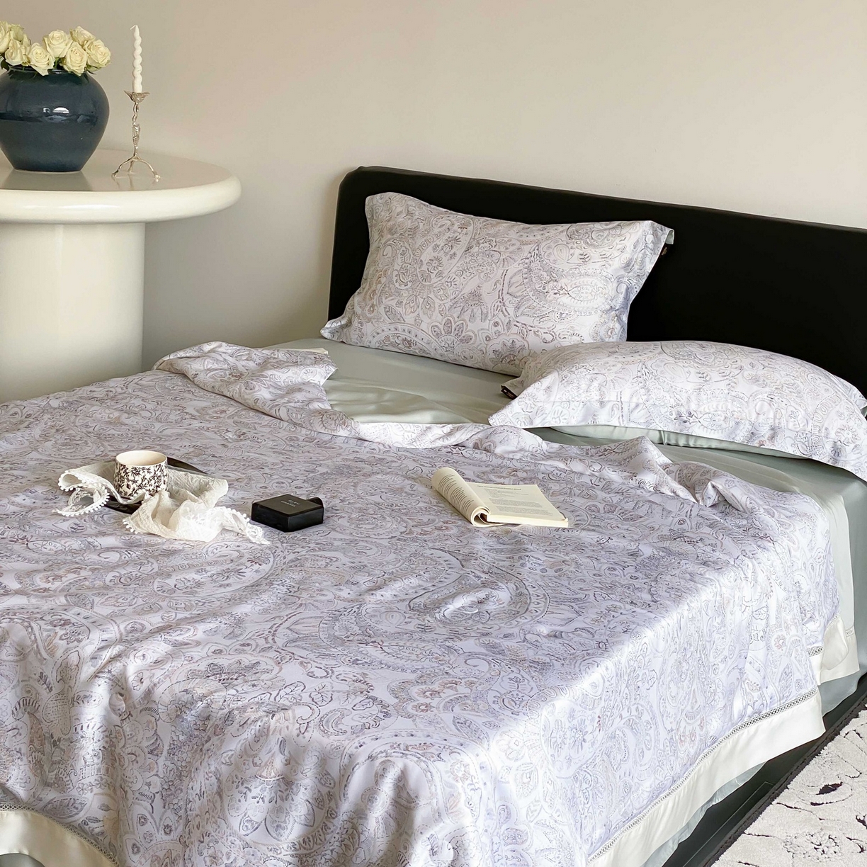 91家纺网 家纺一手货源 找家纺 丽笙被芯 2026新款A类兰精天丝数码印花Naia镂空夏被夏凉被空调被-系列二 芙蔓