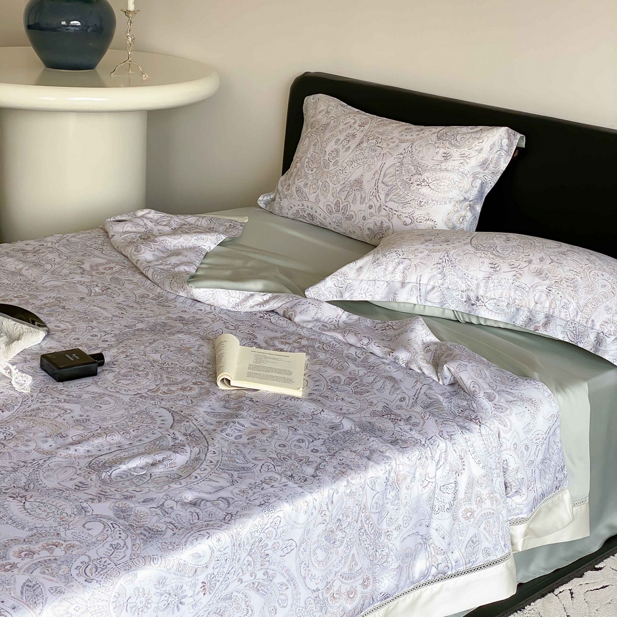 91家纺网 家纺一手货源 找家纺 丽笙被芯 2026新款A类兰精天丝数码印花Naia镂空夏被夏凉被空调被-系列二 芙蔓