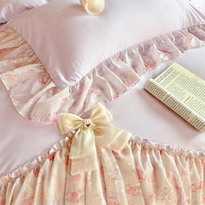 91家纺网 家纺一手货源 找家纺 富盛家纺 2026新款水洗亲肤棉雪纺蕾丝刺绣法式床裙韩版四件套 浪漫主义-紫