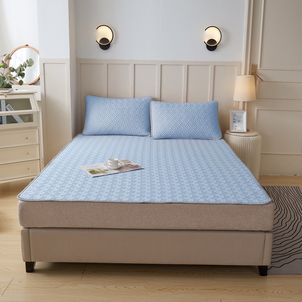 91家纺网 家纺一手货源 找家纺 玖玖爱家纺 2026新款天然水洗乳胶凉感丝凉席三件套 蓝