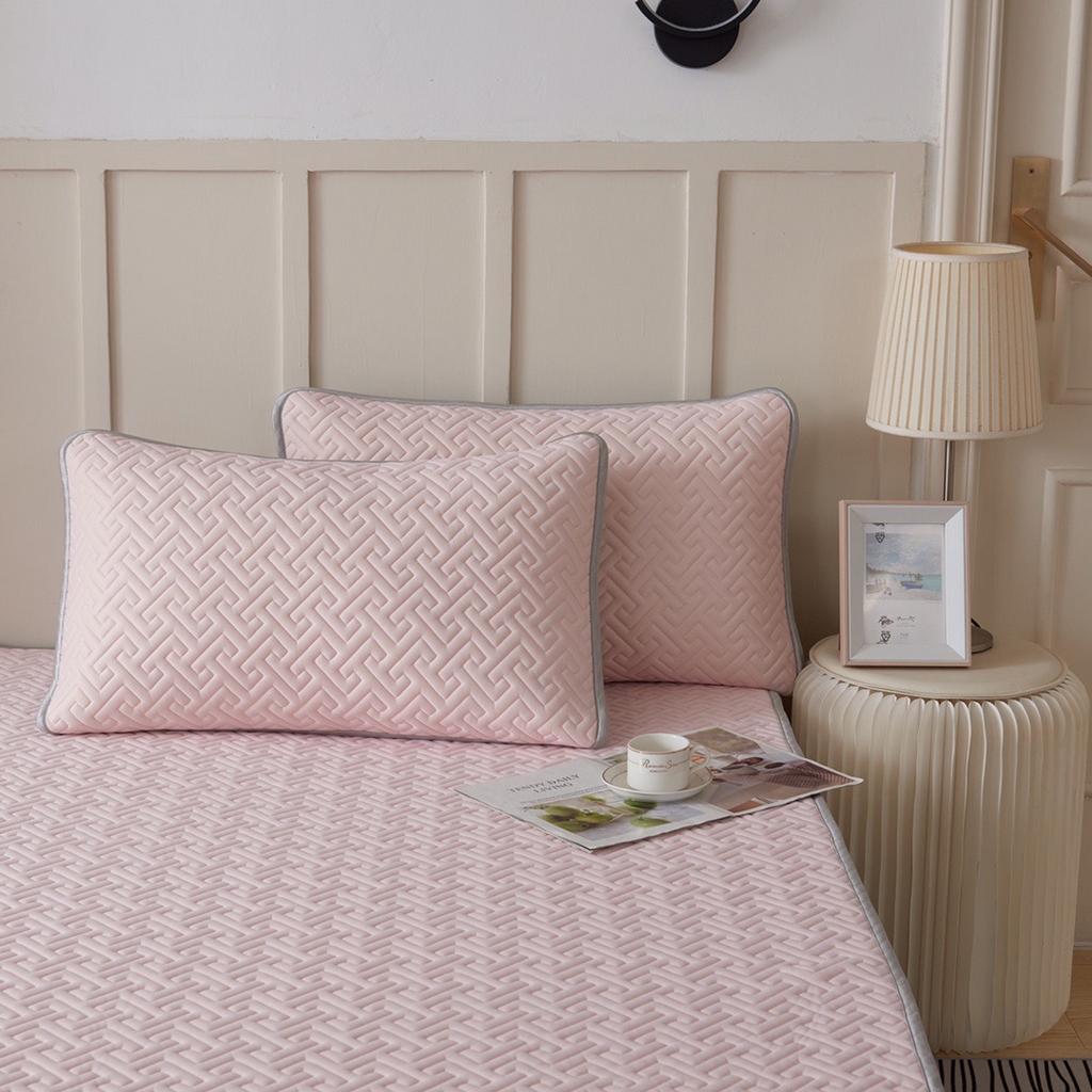 91家纺网 家纺一手货源 找家纺 （总）玖玖爱家纺 2026新款天然水洗乳胶凉感丝凉席三件套