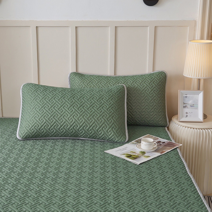 91家纺网 家纺一手货源 找家纺 玖玖爱家纺 2026新款天然水洗乳胶凉感丝凉席三件套 绿