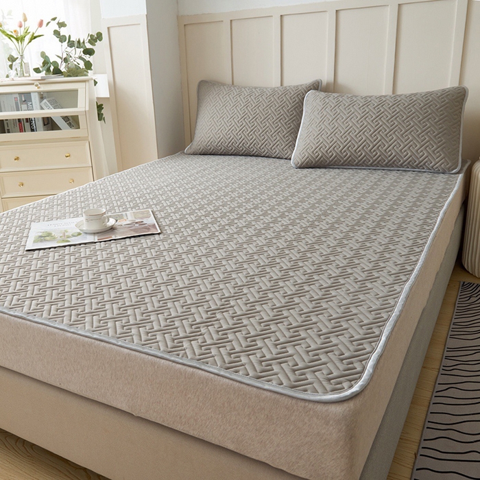 91家纺网 家纺一手货源 找家纺 玖玖爱家纺 2026新款天然水洗乳胶凉感丝凉席三件套 灰