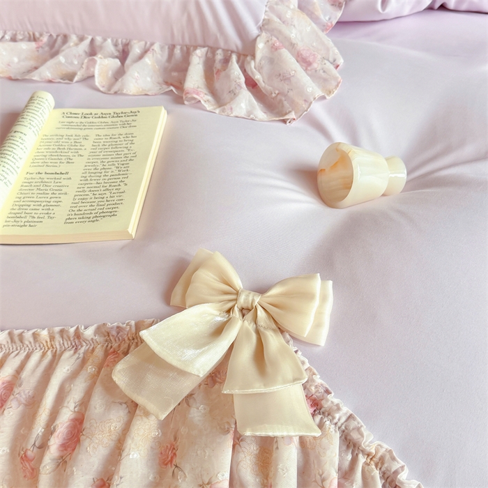 91家纺网 家纺一手货源 找家纺 富盛家纺 2026新款水洗亲肤棉雪纺蕾丝刺绣法式床裙韩版四件套 浪漫主义-紫