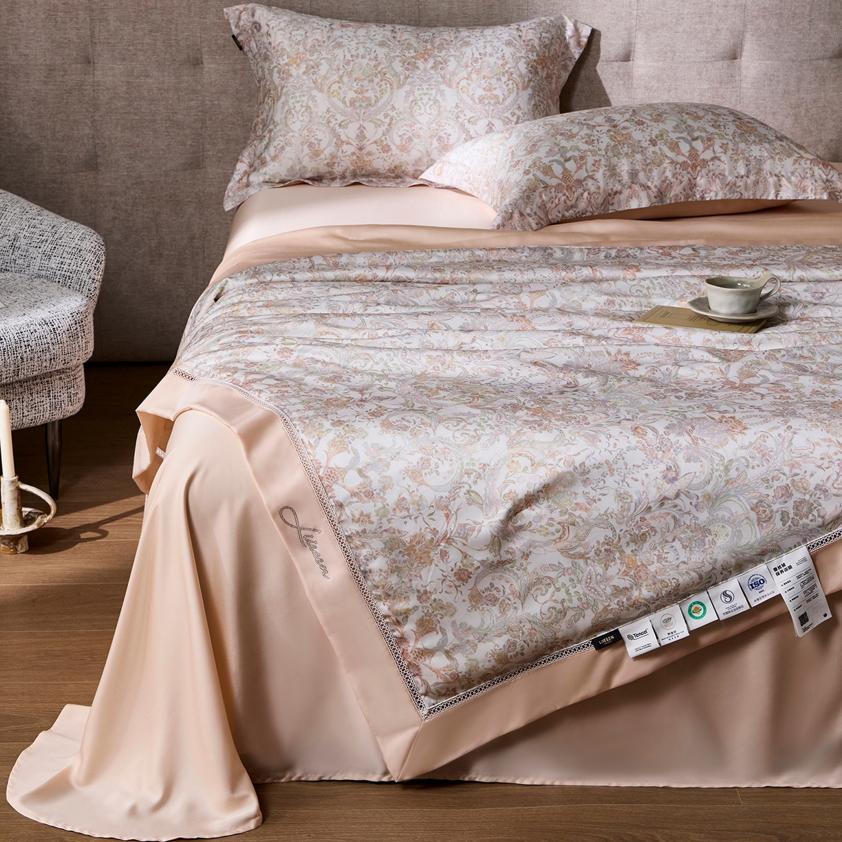 91家纺网 家纺一手货源 找家纺 丽笙被芯 2026新款兰精天丝数码印花蚕丝镂空夏被夏凉被空调被 潘纳托尼-黄