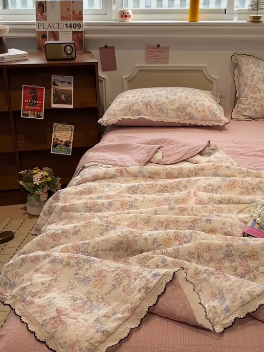 91家纺网 家纺一手货源 找家纺 一比一家纺 2026新款法式花边泡芙纱夏被四件套 柔诗意