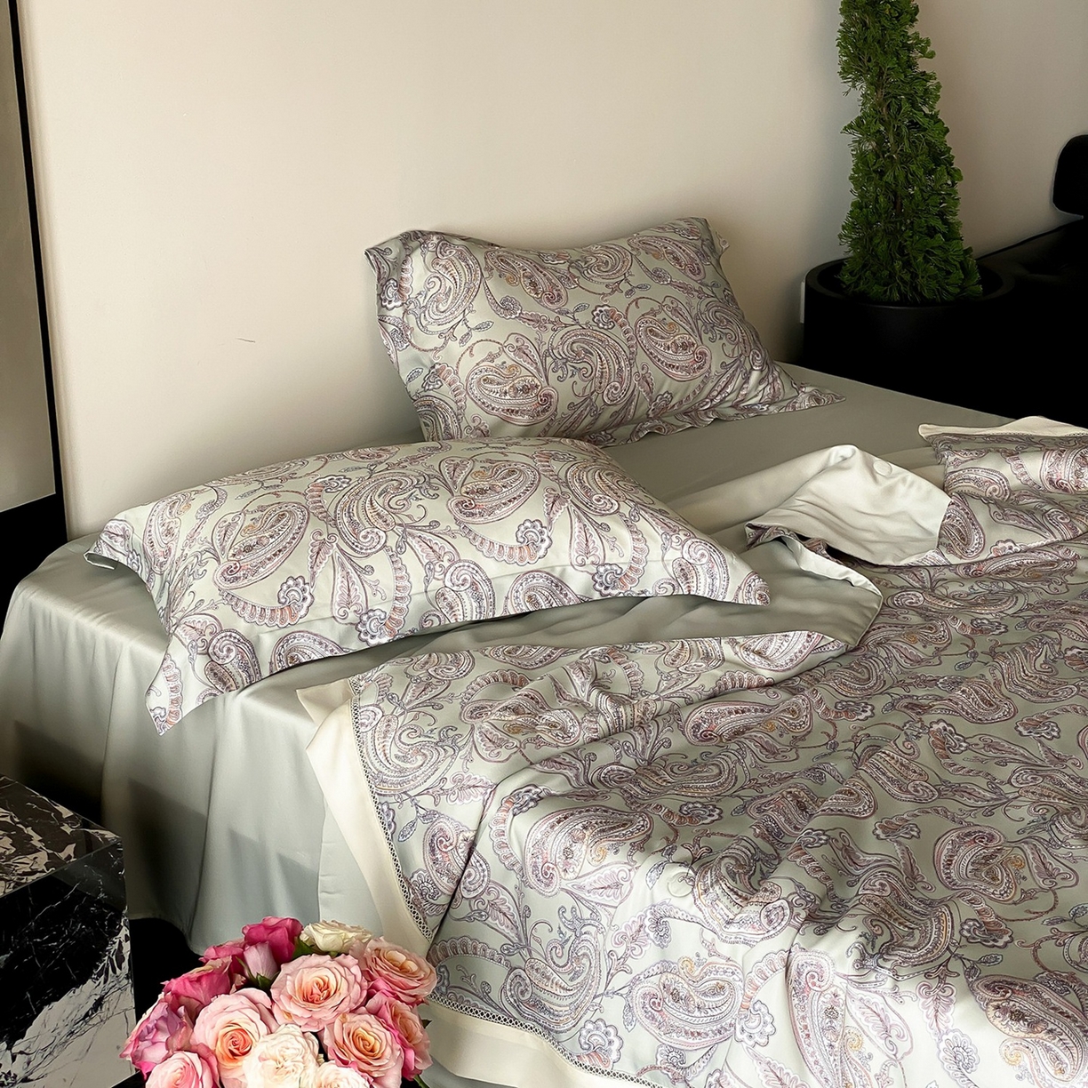 91家纺网 家纺一手货源 找家纺 丽笙被芯 2026新款A类兰精天丝数码印花Naia镂空夏被夏凉被空调被-系列二 洛琳