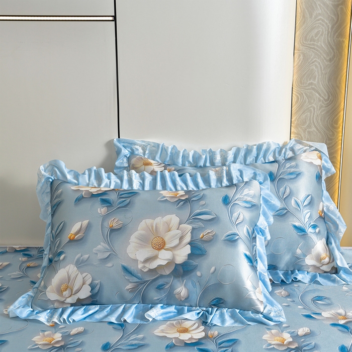 91家纺网 家纺一手货源 找家纺 梦之星 2026新款豆豆冰丝软凉席印花复合床裙款三件套 栀子-蓝