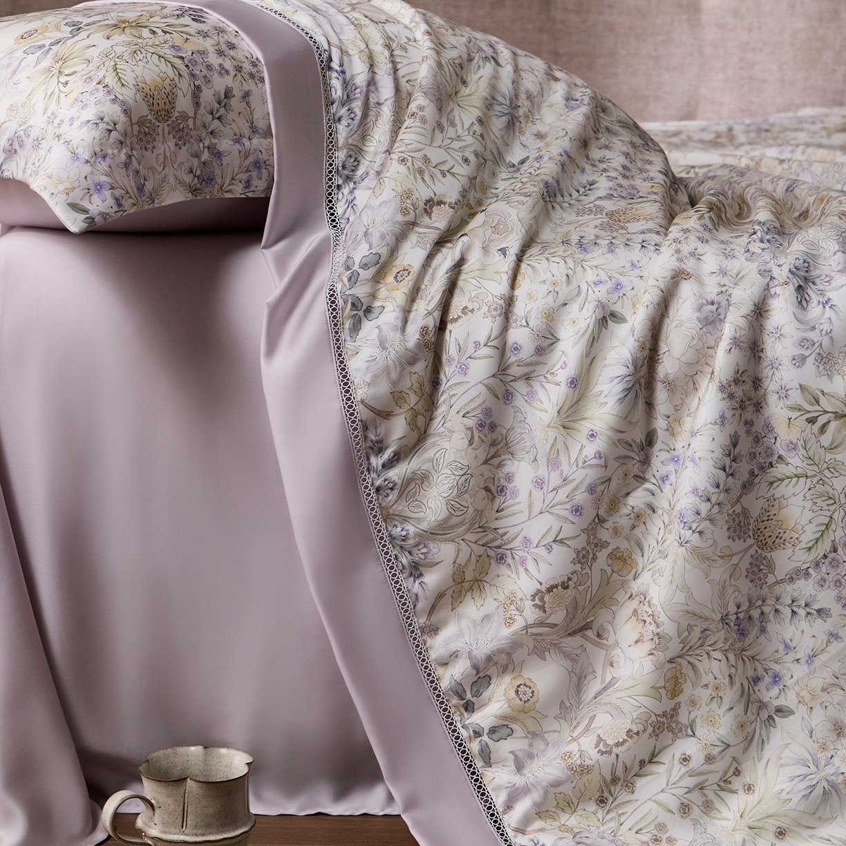 91家纺网 家纺一手货源 找家纺 丽笙被芯 2026新款兰精天丝数码印花蚕丝镂空夏被夏凉被空调被 瑞纳斯-紫