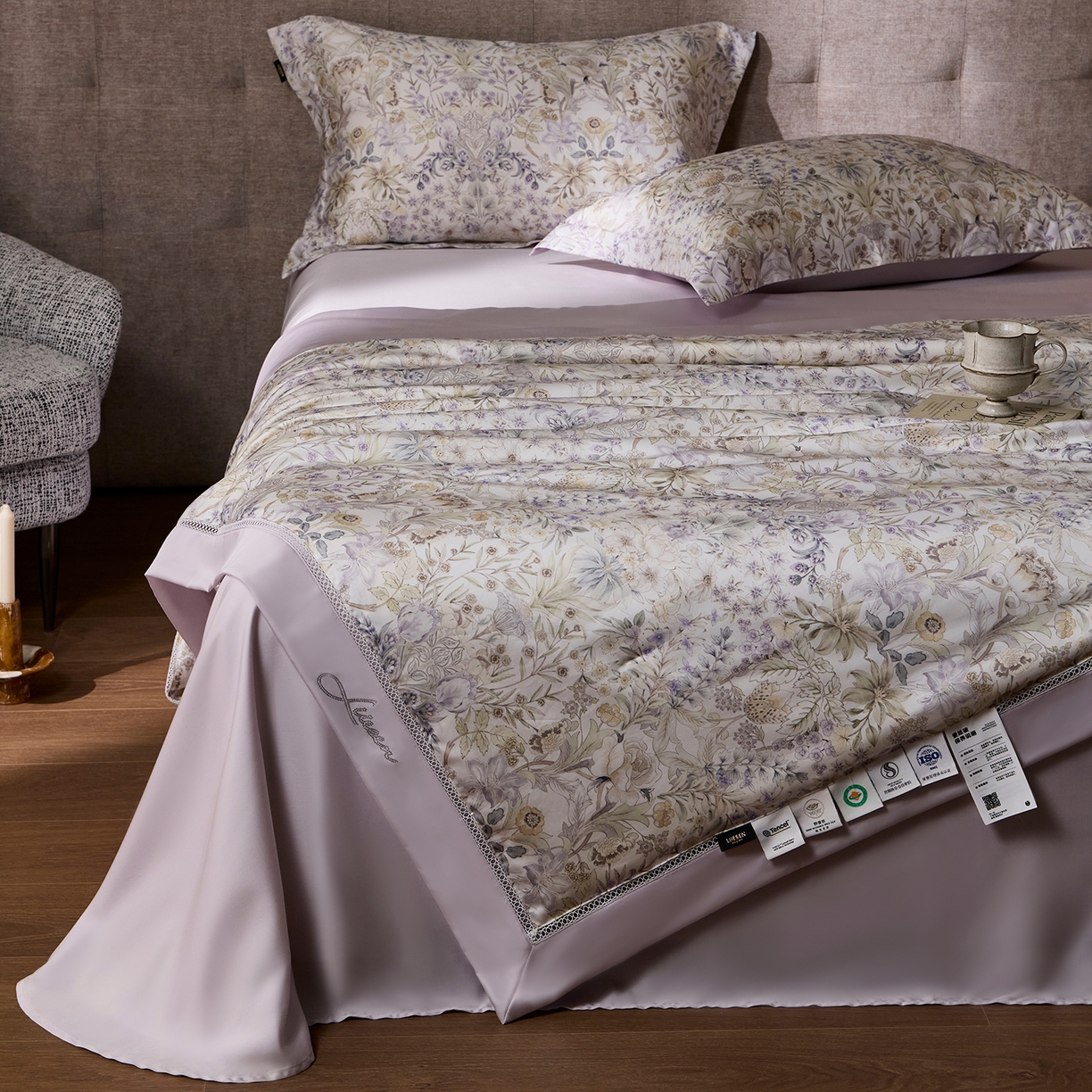 91家纺网 家纺一手货源 找家纺 丽笙被芯 2026新款兰精天丝数码印花蚕丝镂空夏被夏凉被空调被 瑞纳斯-紫